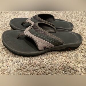 Teva S/N 1002432 Men's Green and Gray Sandals